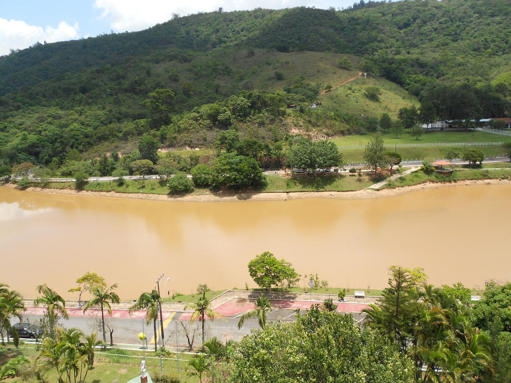 Flat No Hotel Cavalinho Branco Águas de Lindóia Esterno foto